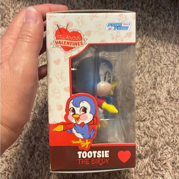 Funko Pop! Paka Paka Villainous Valentines Tootsie The Birdy - Picture 4 of 5